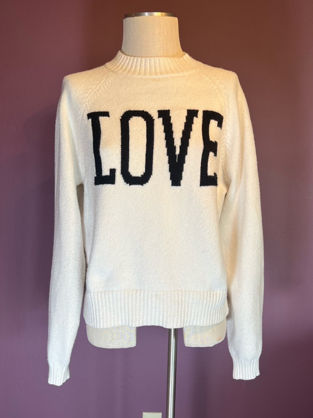 🤍Cream & Black "LOVE" Crewneck Sweater / Sweatshirt by Old Navy 🖤